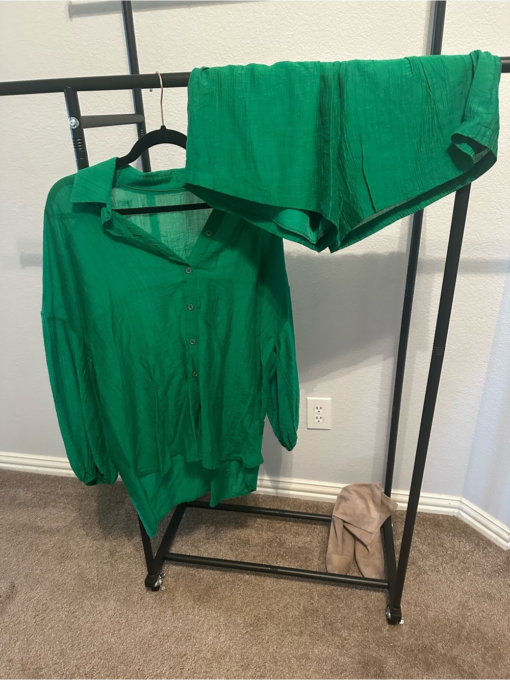 Amazon Women’s Green Button-Down Shirt and Shorts Set